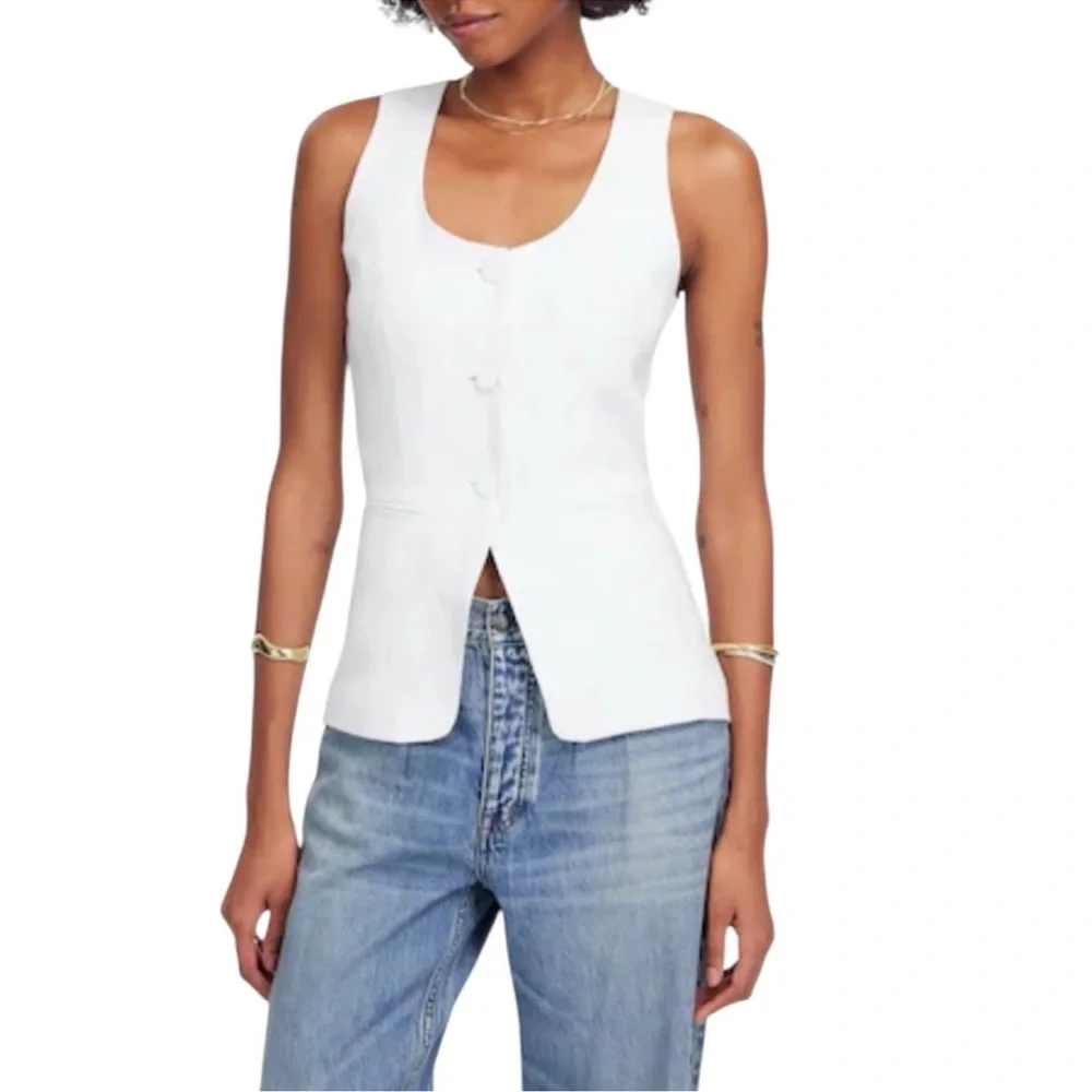 Madewell 100% Linen Scoopneck Cutaway Vest in Salt White - Picture 2 of 7
